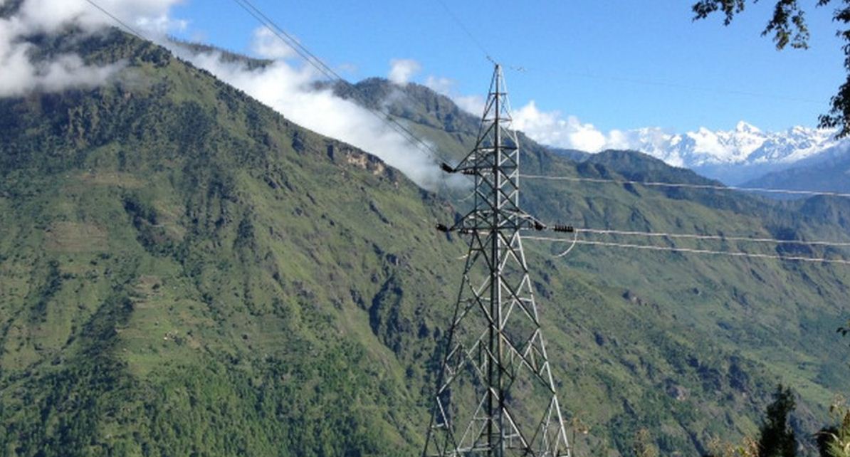 कोहलपुर–सुर्खेत १३२ केभीप्रसारण लाइनमा स्थानीयवासीको अवरोध